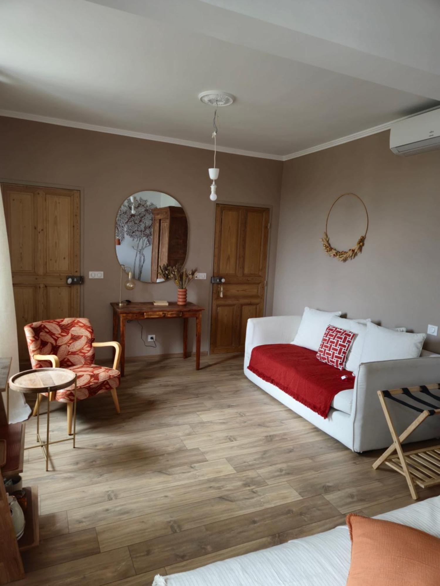 Chambres D'Hotes L'Oreliane En Provence Only Adult Châteauneuf-de-Gadagne Buitenkant foto