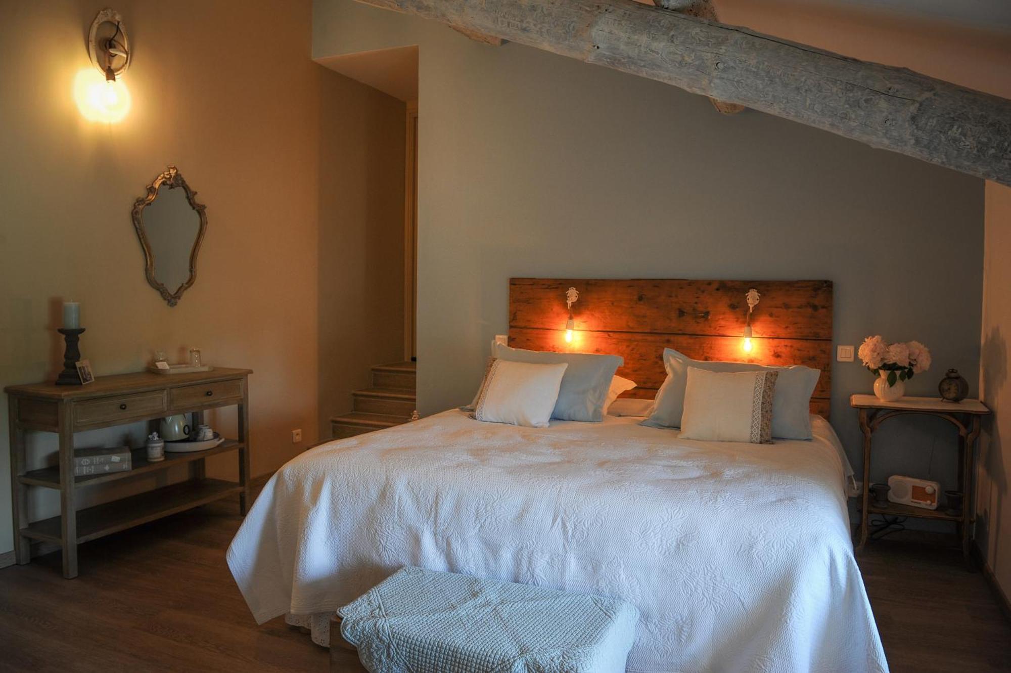Chambres D'Hotes L'Oreliane En Provence Only Adult Châteauneuf-de-Gadagne Buitenkant foto
